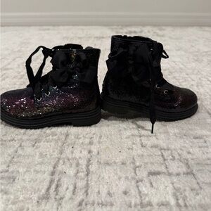 Jojo Siwa - Toddler Size 10 Sparkly Black Glitter Boots with Bows